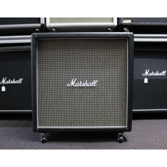 Marshall MC-1960BX 100W 4x12 Classic Straight Guitar Speaker Cabinet - Cosmetic Shop Damage